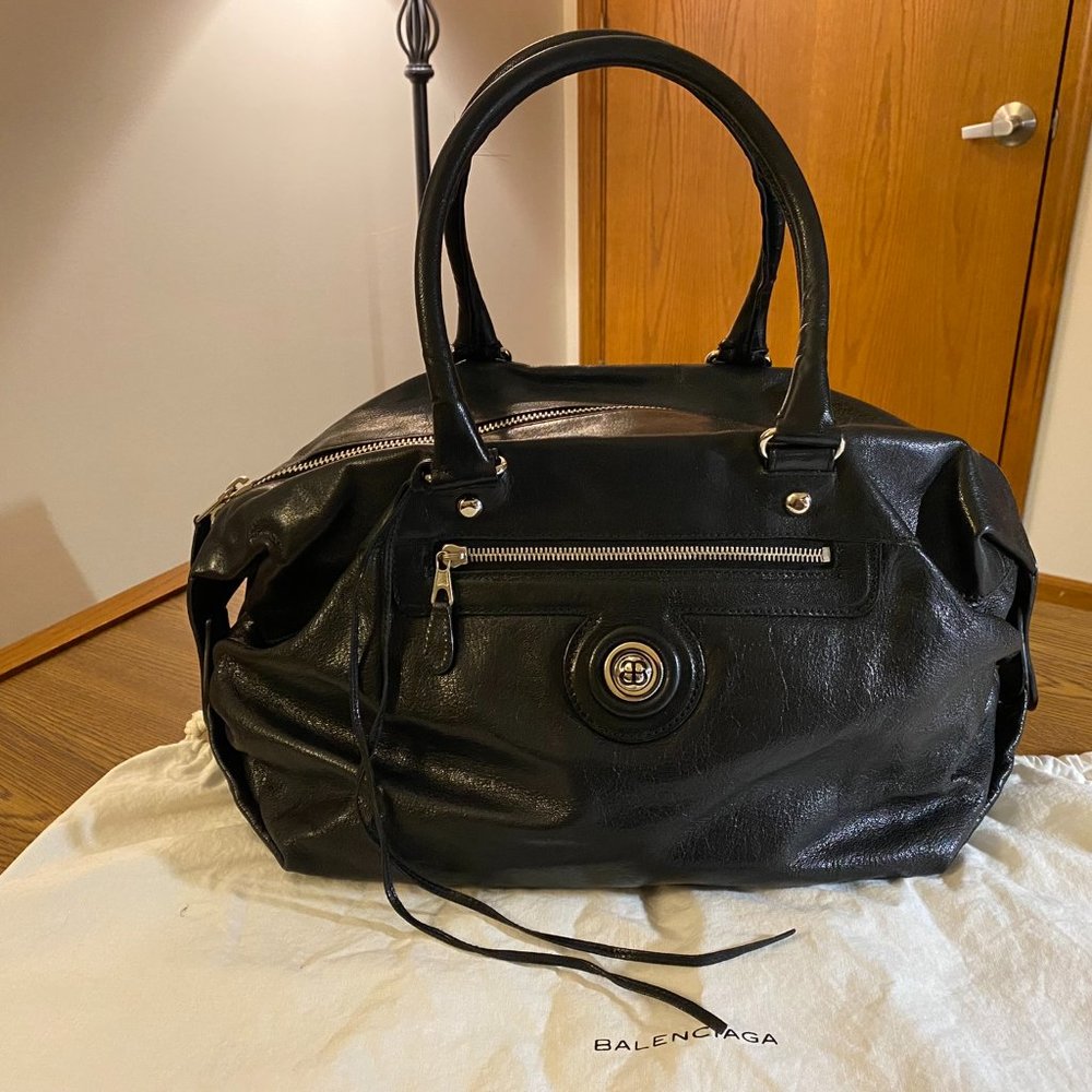 Balenciaga Chèvre Duffle’ - Made in Italy - GUARANTEED AUTHENTIC